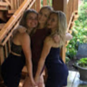 Meet your Posher, Riley